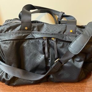 Lululemon duffle bag with toiletry bag